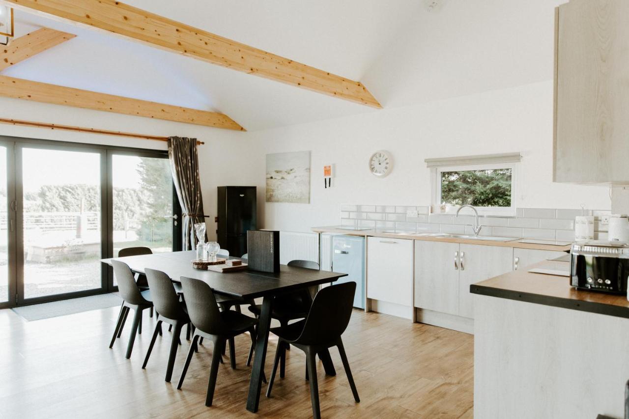 King Richard'S Luxury Lodge - Sleeps Up To 8 ,Dog Friendly ,Near Sherwood Forest At Fairview Farm In Nottingham Set In 88 Acres And Great For Groups,Family Gatherings,Corporate Events ภายนอก รูปภาพ
