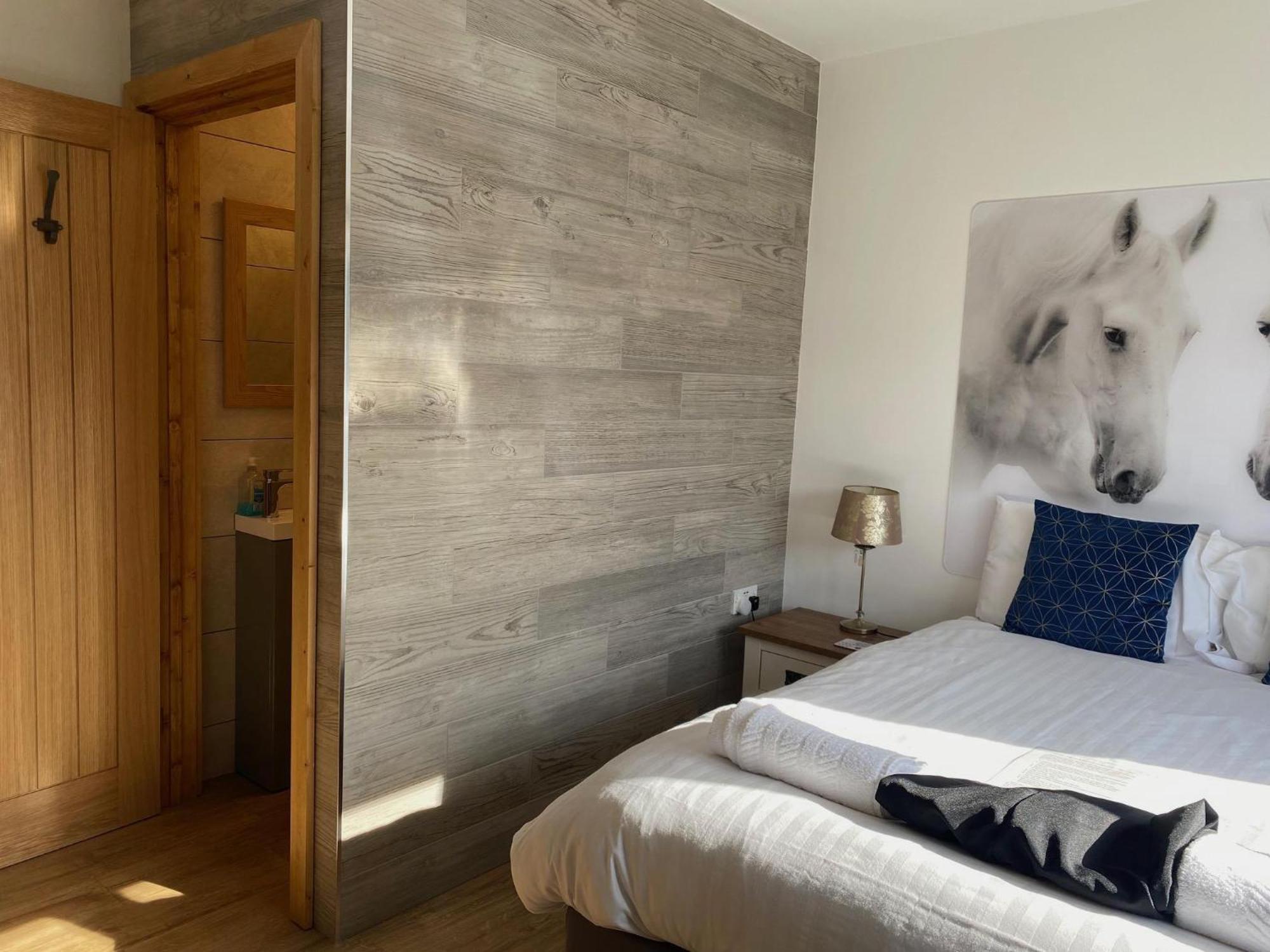 King Richard'S Luxury Lodge - Sleeps Up To 8 ,Dog Friendly ,Near Sherwood Forest At Fairview Farm In Nottingham Set In 88 Acres And Great For Groups,Family Gatherings,Corporate Events ภายนอก รูปภาพ